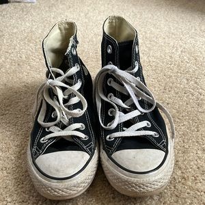 Black converse high tops